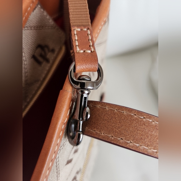 DOONEY & BOURKE TOTE BAG - Picture 7 of 9